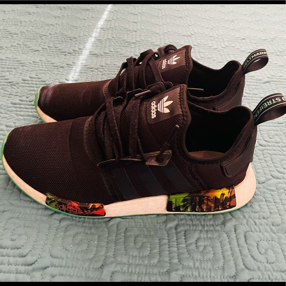 Adidas NMD R1’s
